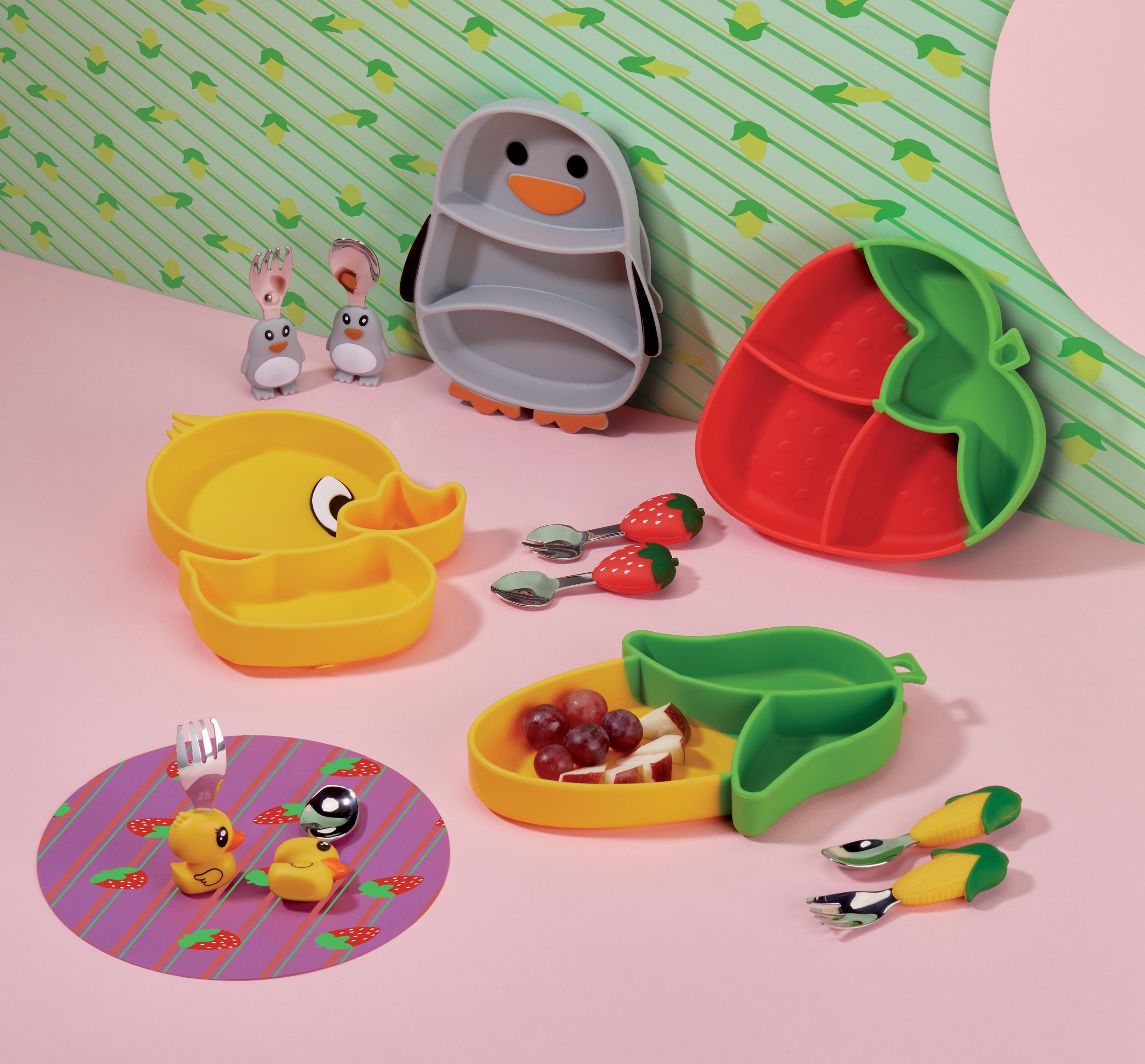 SET PAPPA FRAGOLA in SILICONE con FORCHETTA E CUCCHIAIO in INOX - immagine 3