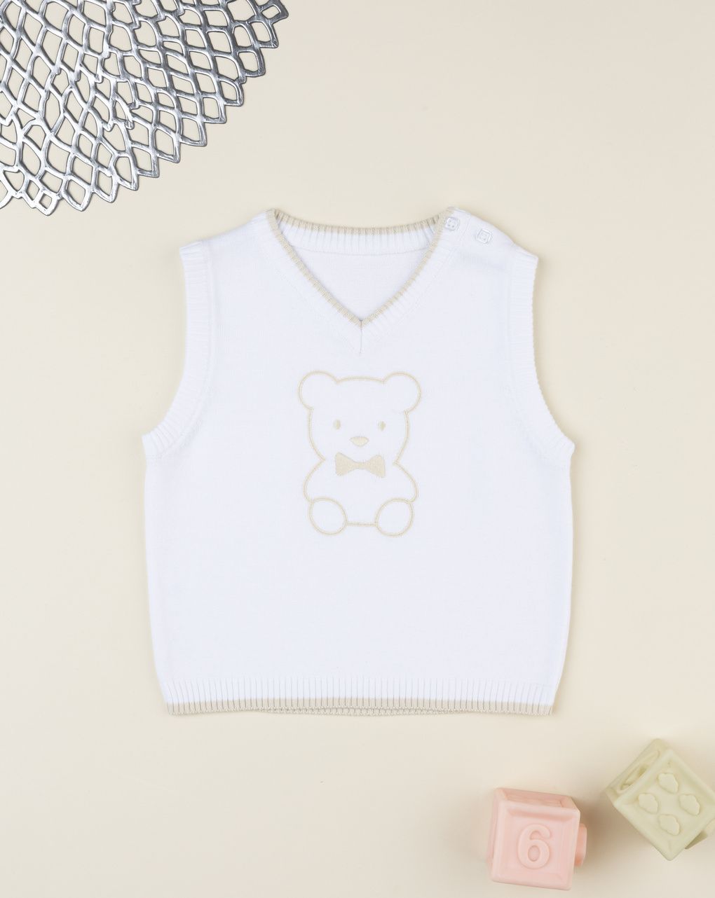 Gilet bimbo bianco ricamo orso - immagine 2